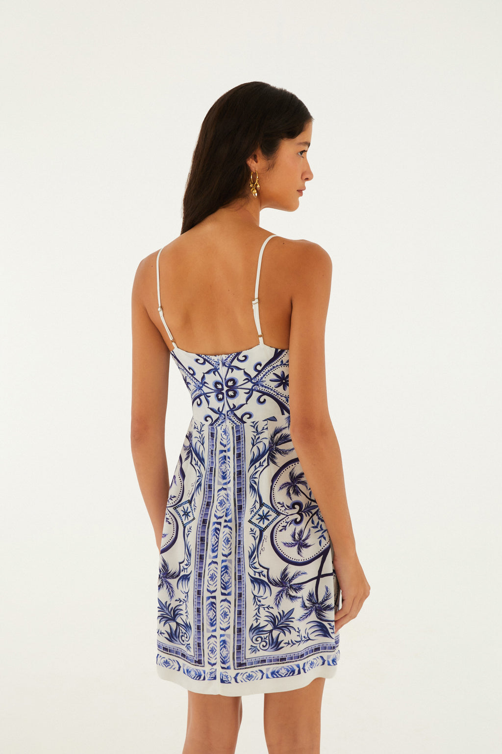 Vestido Corto Estampado Lenço Maravilha