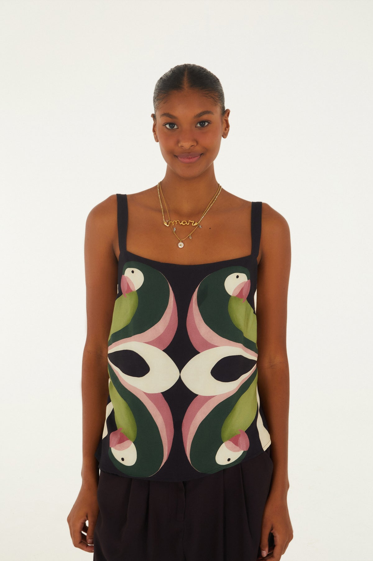 Blusa Estampada Arara De Flor