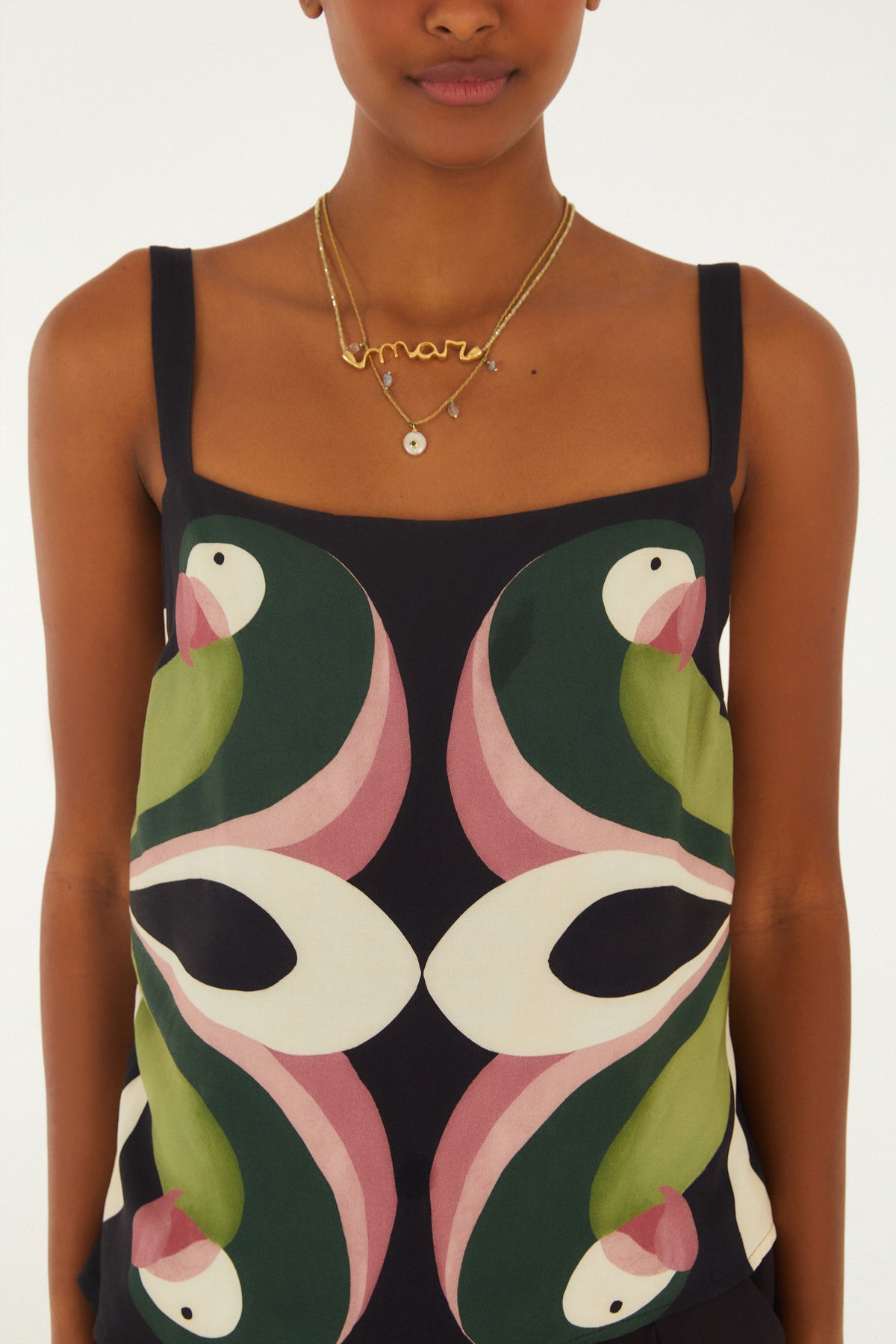 Blusa Estampada Arara De Flor