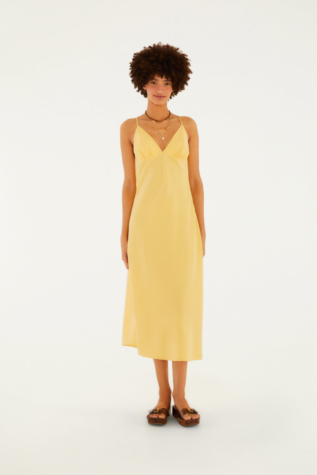 Vestido Sesgado Midi