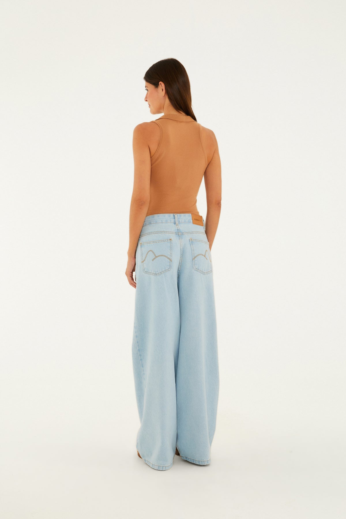 Pantalón Jeans Wide Faver Media